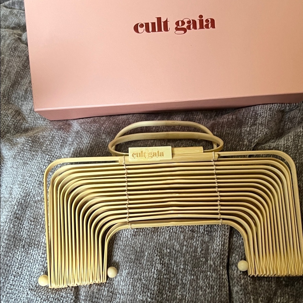 Cult Gaia Bamboo Large Lilith Clutch - Picture 8 of 9